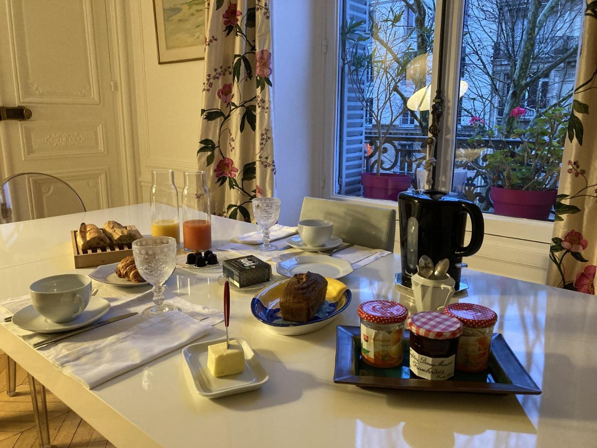 Parc Monceau Bed and Breakfast Paris Eksteriør billede